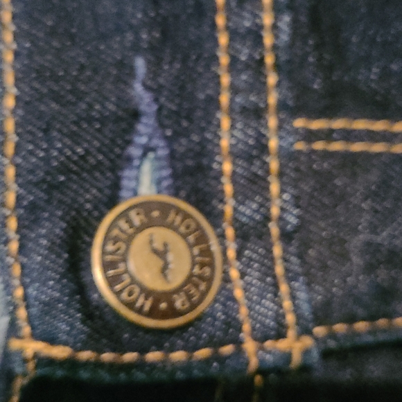 💥3/25$deal Hollister denim shorts - Picture 4 of 5
